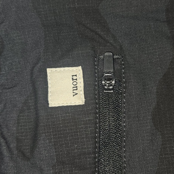 Vuori Women's Ripstop Shorts Black Camo Size L - Picture 10 of 12